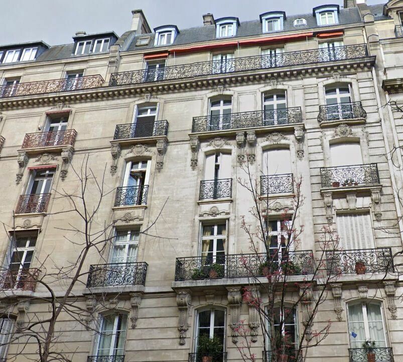 Appartement à vendre 1 9.2m2 à Paris 17 vignette-1