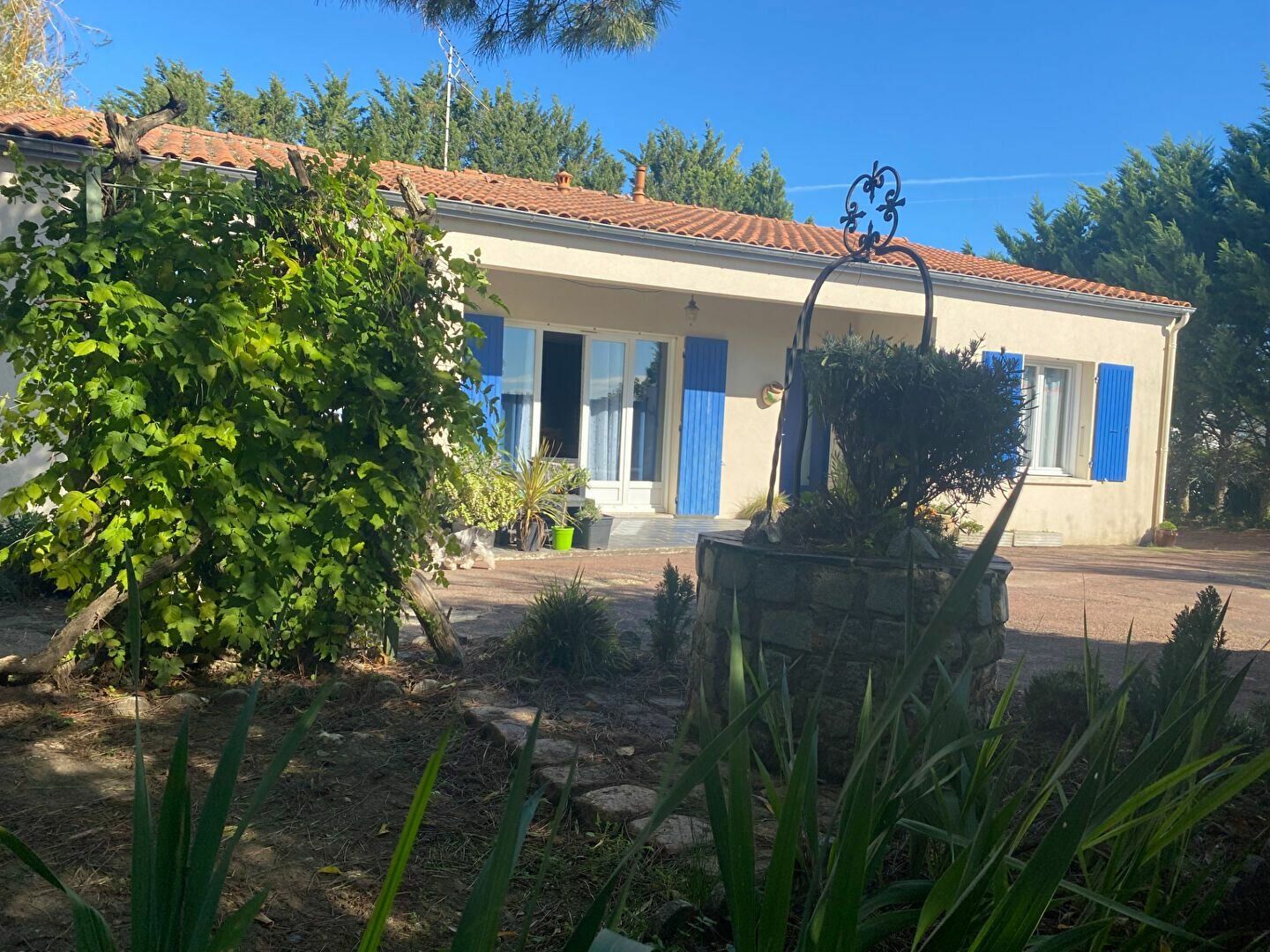 Maison à vendre 4 137m2 à Saint-Nazaire-sur-Charente vignette-10