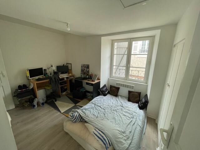 Appartement à vendre 2 m2 à Saint-Astier vignette-3