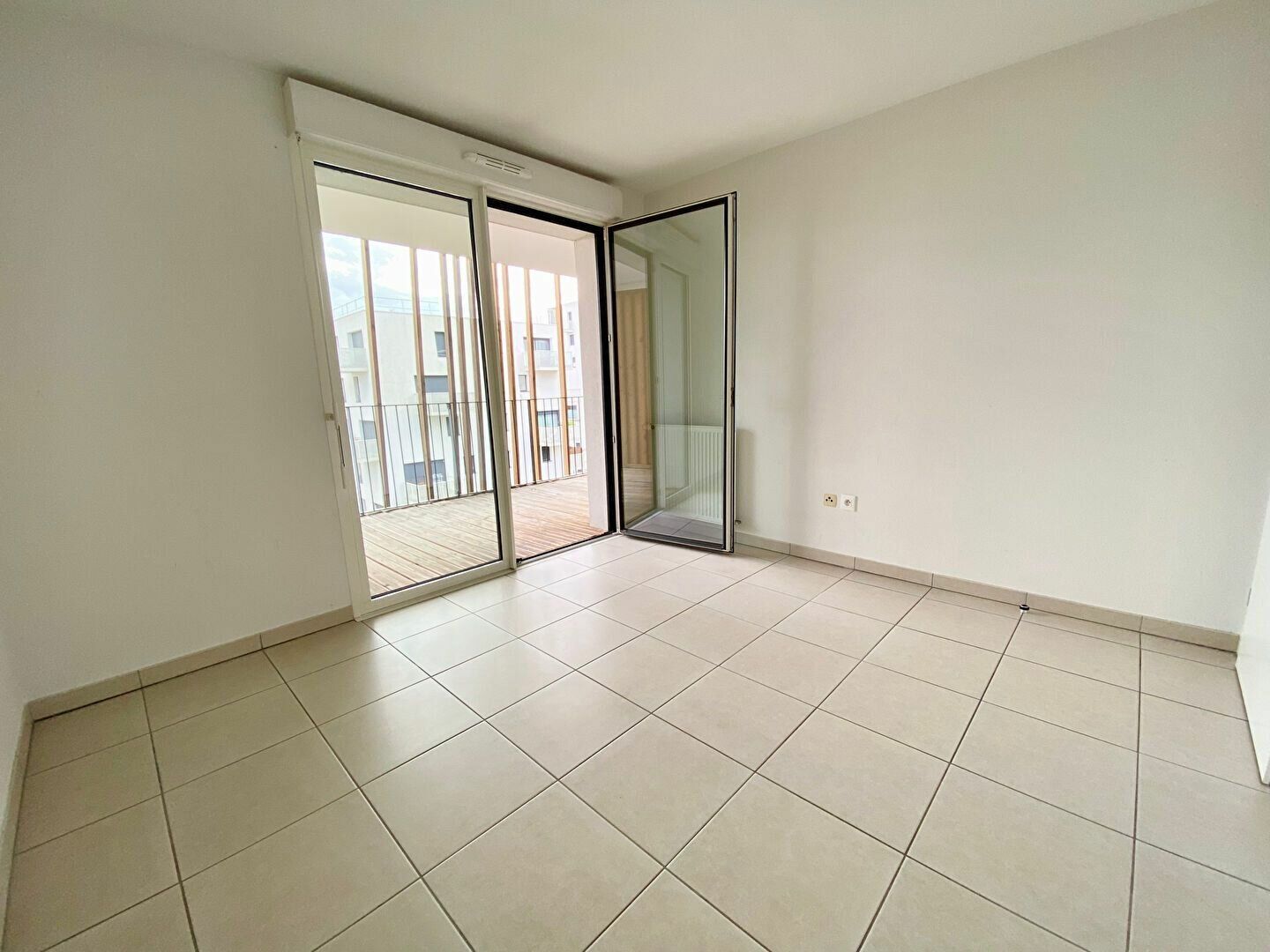 Appartement à vendre 3 60m2 à Toulouse vignette-3