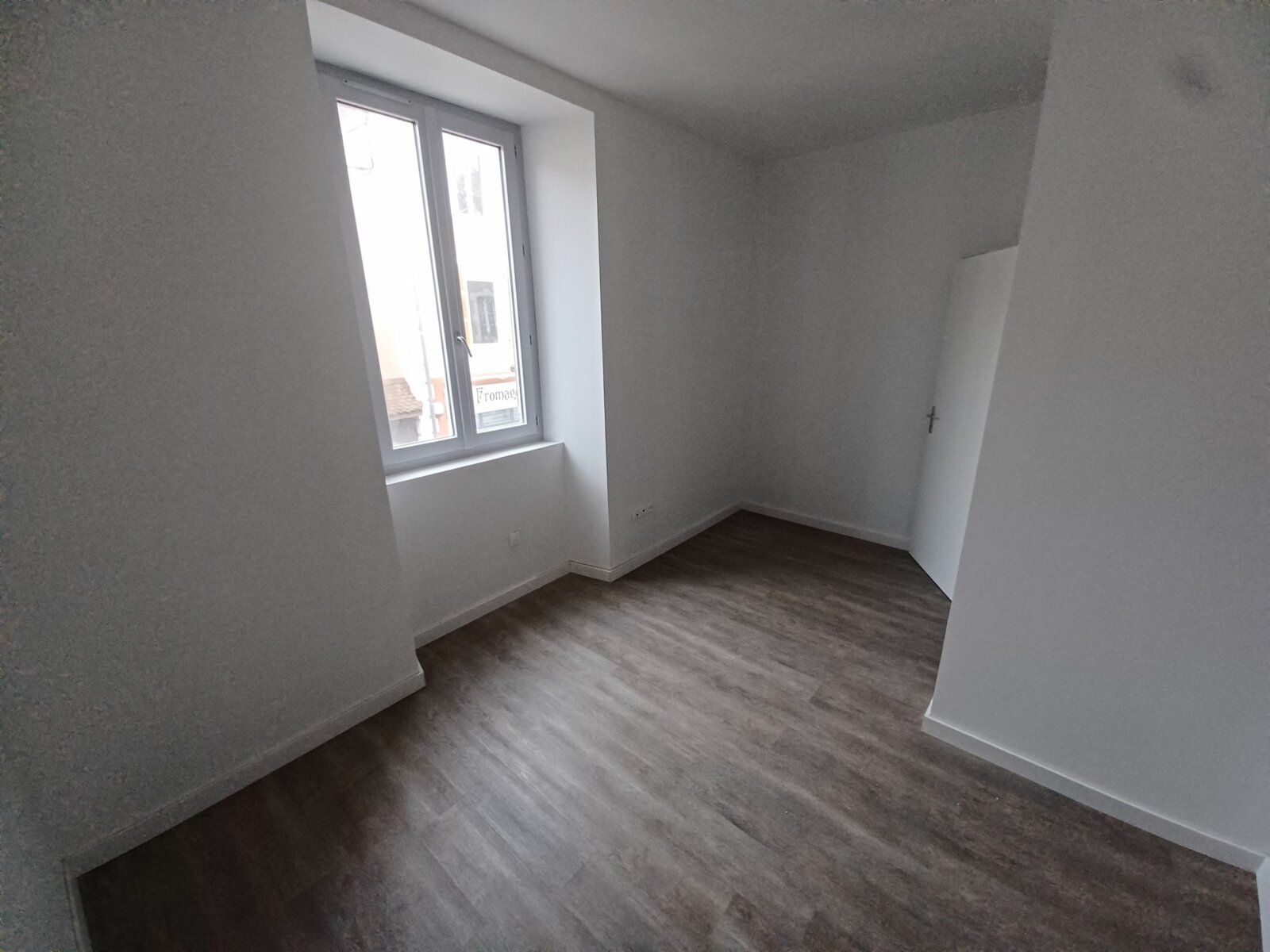 Appartement à vendre 3 68.27m2 à Saint-Étienne-de-Saint-Geoirs vignette-7