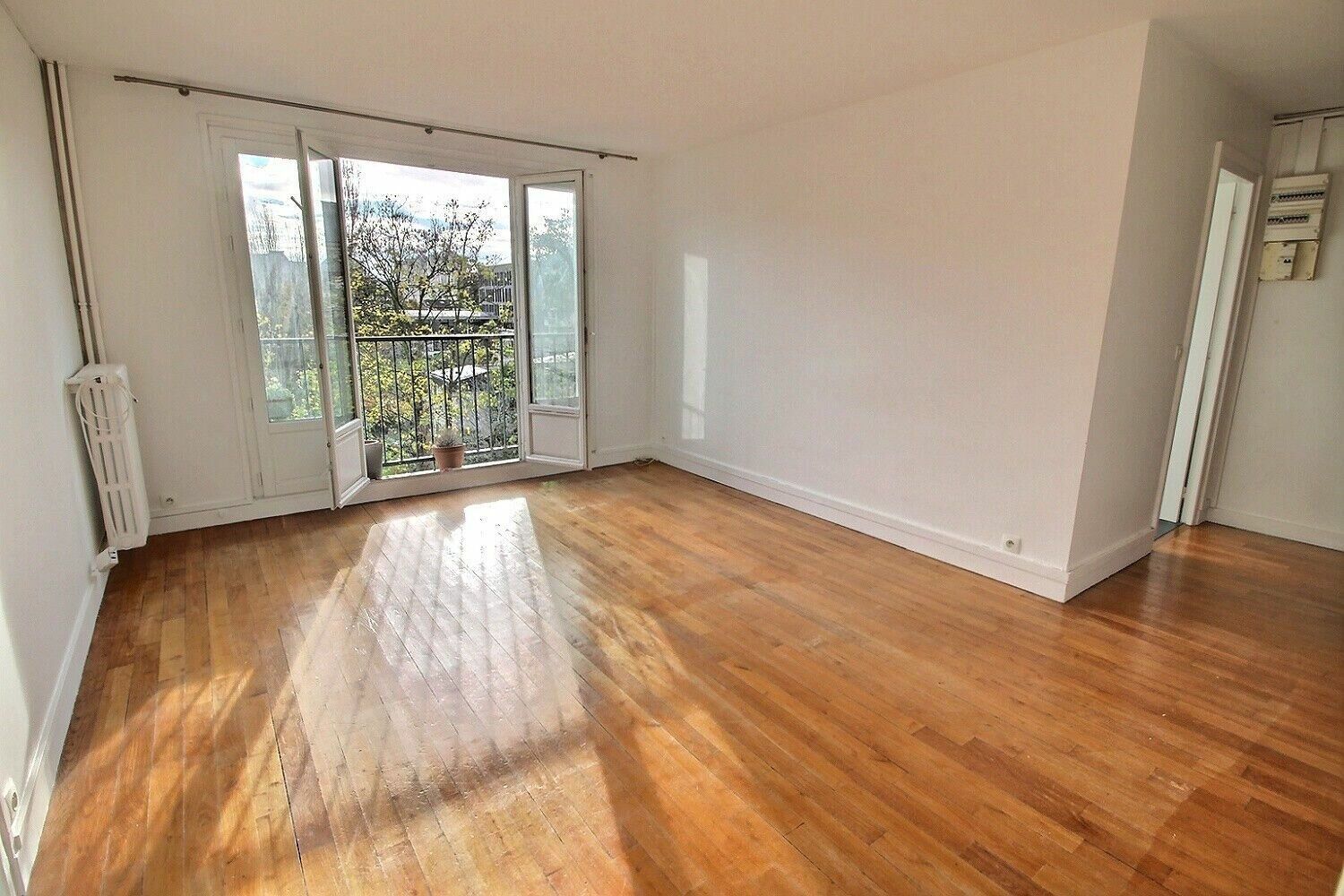 Appartement à vendre 3 60.56m2 à Vincennes vignette-1