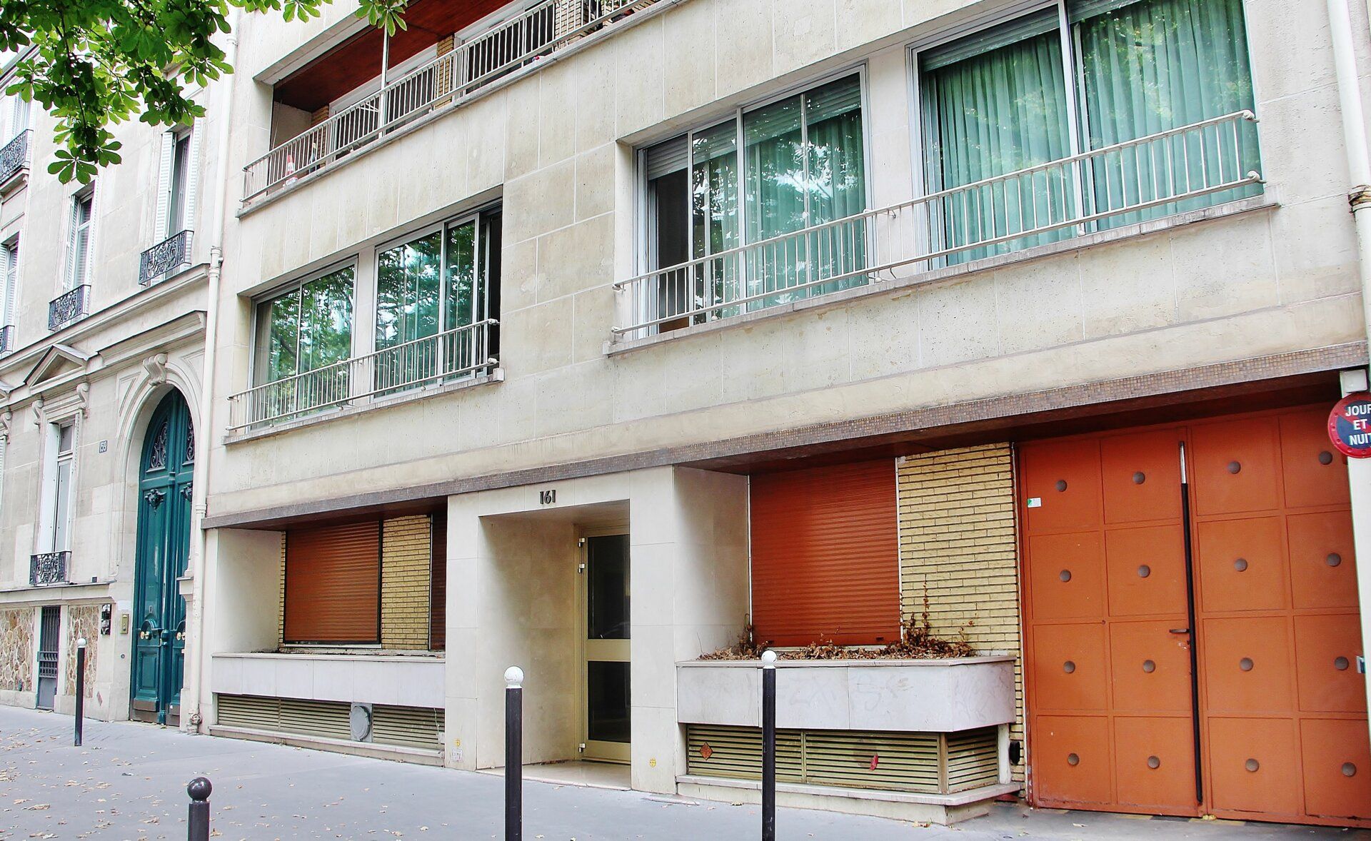Appartement à vendre 3 68m2 à Paris 17 vignette-1