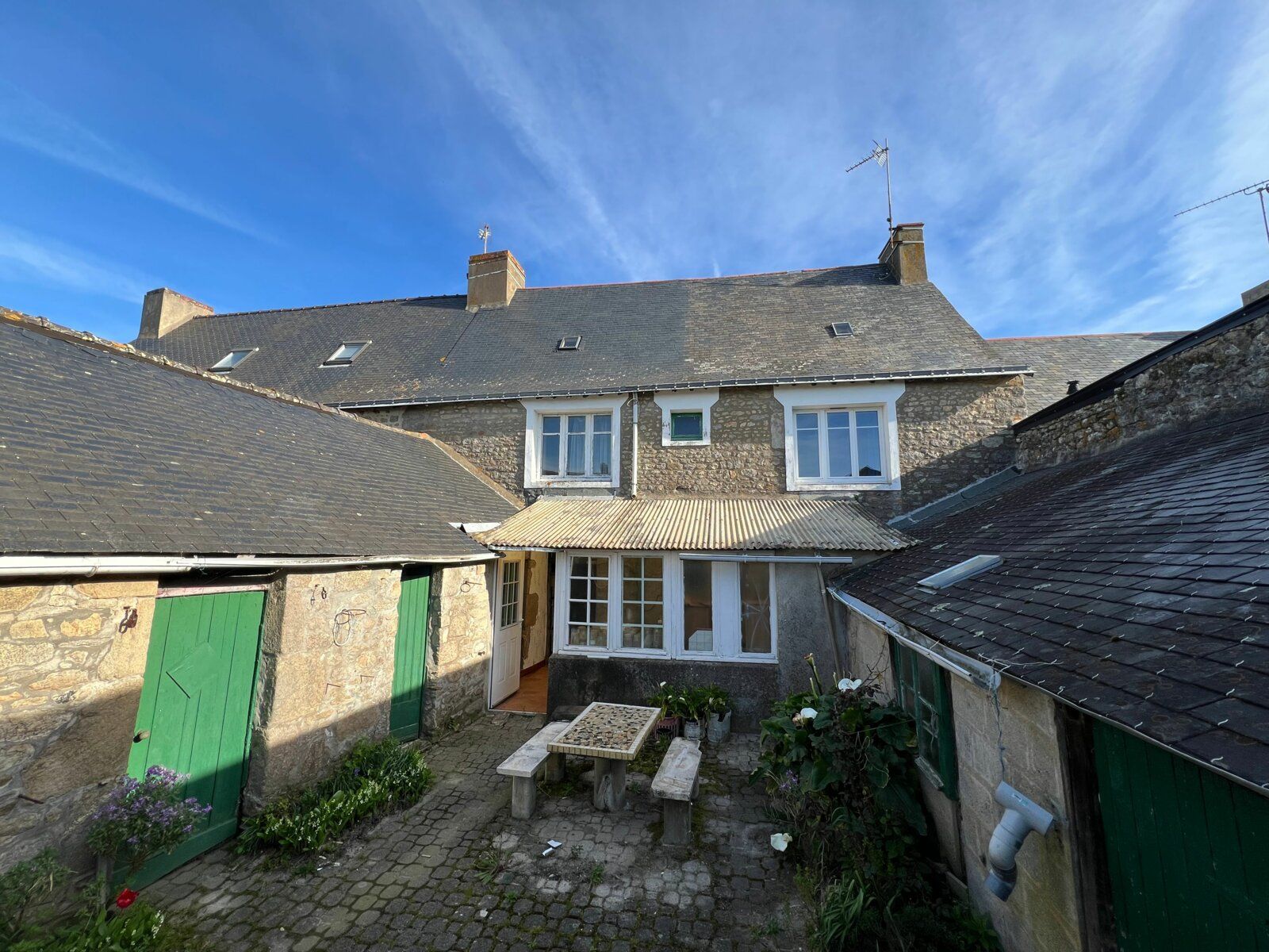 Maison à vendre 5 107.96m2 à Guérande vignette-21