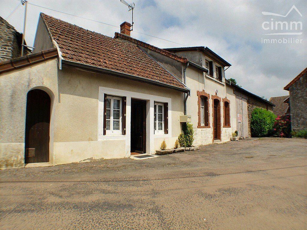 Maison à vendre 5 180.31m2 à Antigny-la-Ville vignette-4