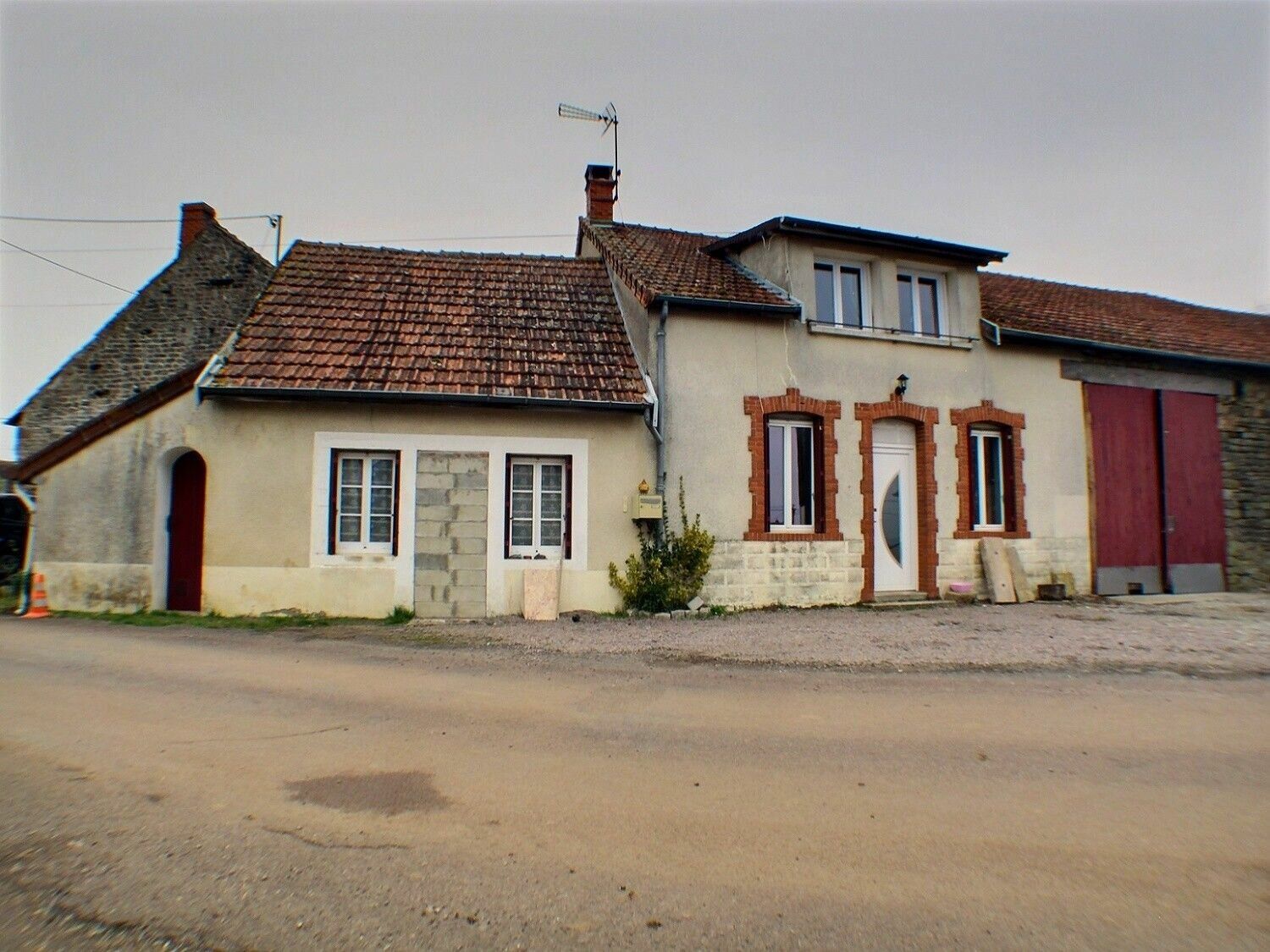 Maison à vendre 5 180.31m2 à Antigny-la-Ville vignette-13