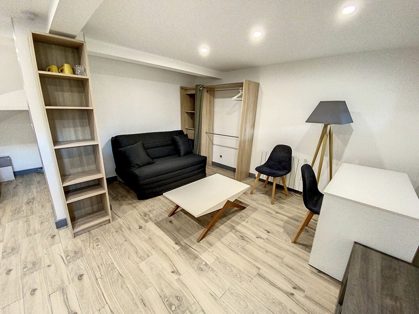 Appartement à louer 1 28m2 à Vandoeuvre-lès-Nancy vignette-1