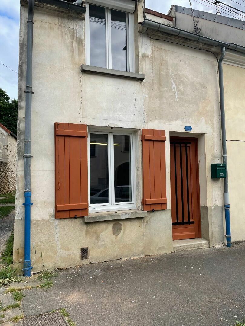 Maison à louer 2 m2 à Charly-sur-Marne vignette-5