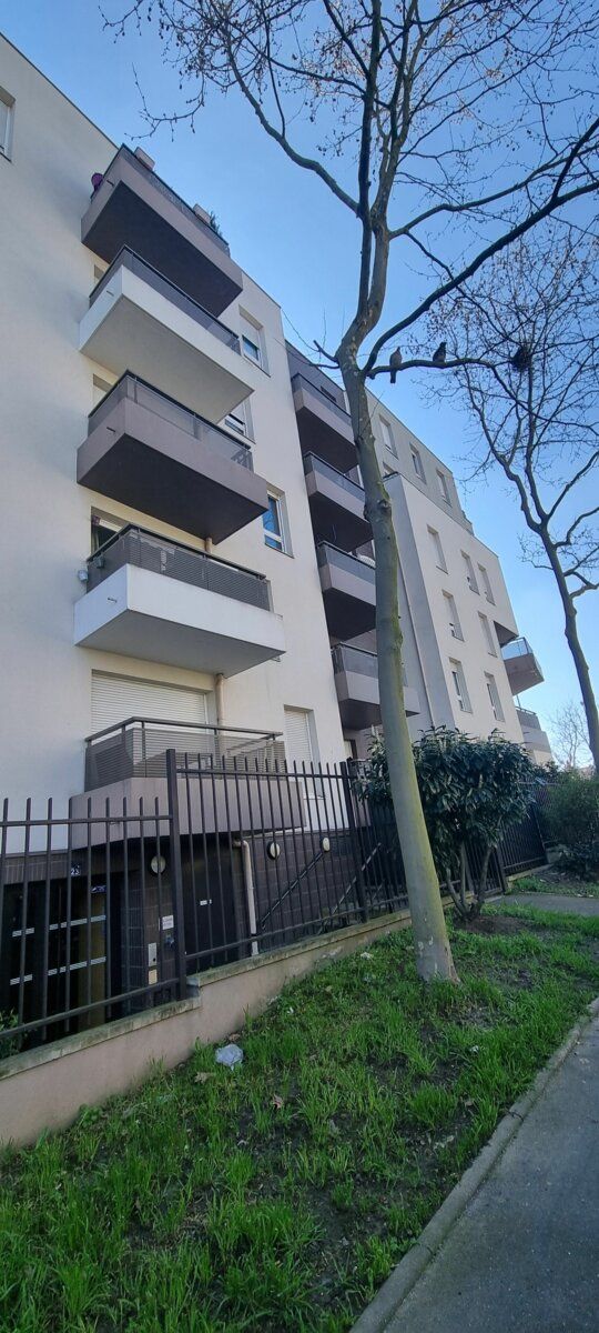 Appartement à louer 2 m2 à Argenteuil vignette-1