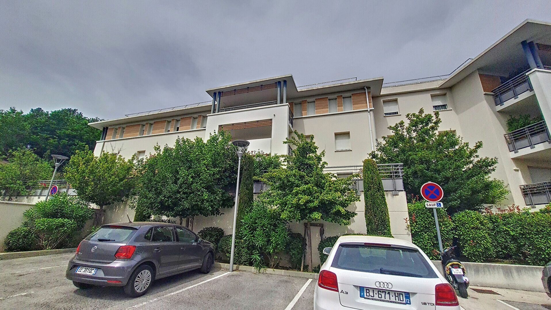 Appartement à vendre 3 62m2 à Villeneuve-lès-Avignon vignette-8