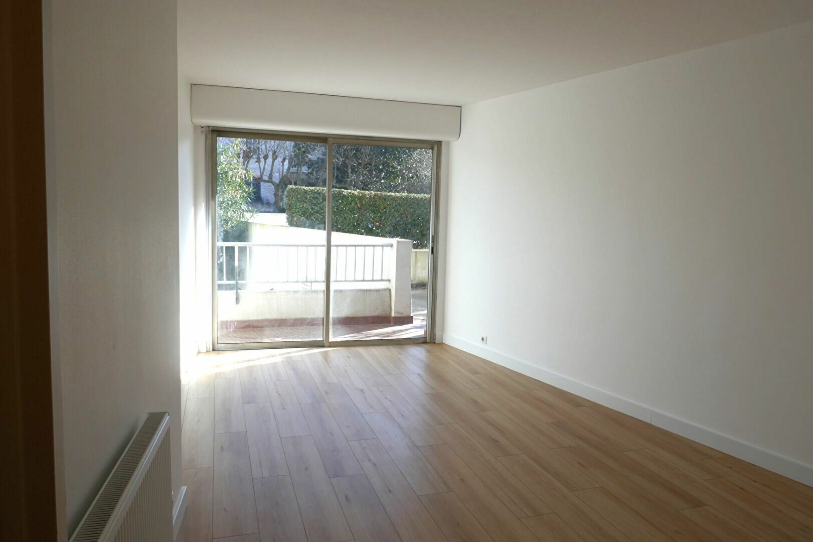 Appartement à vendre 2 47.75m2 à Biarritz vignette-1