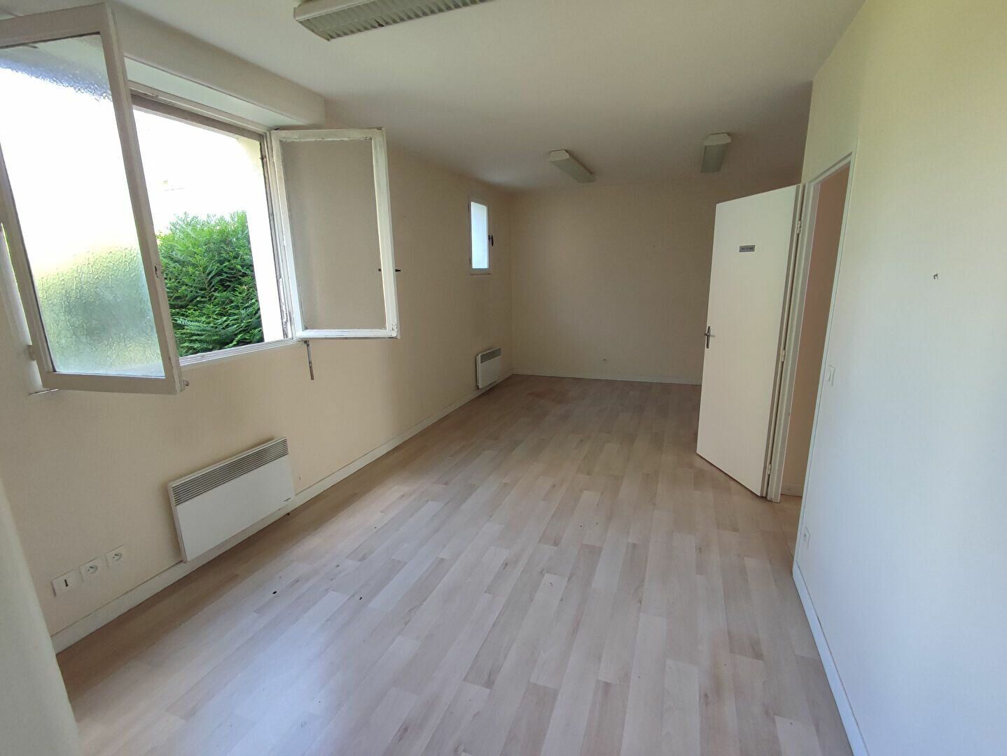 Appartement à vendre 2 60m2 à Jurançon vignette-1