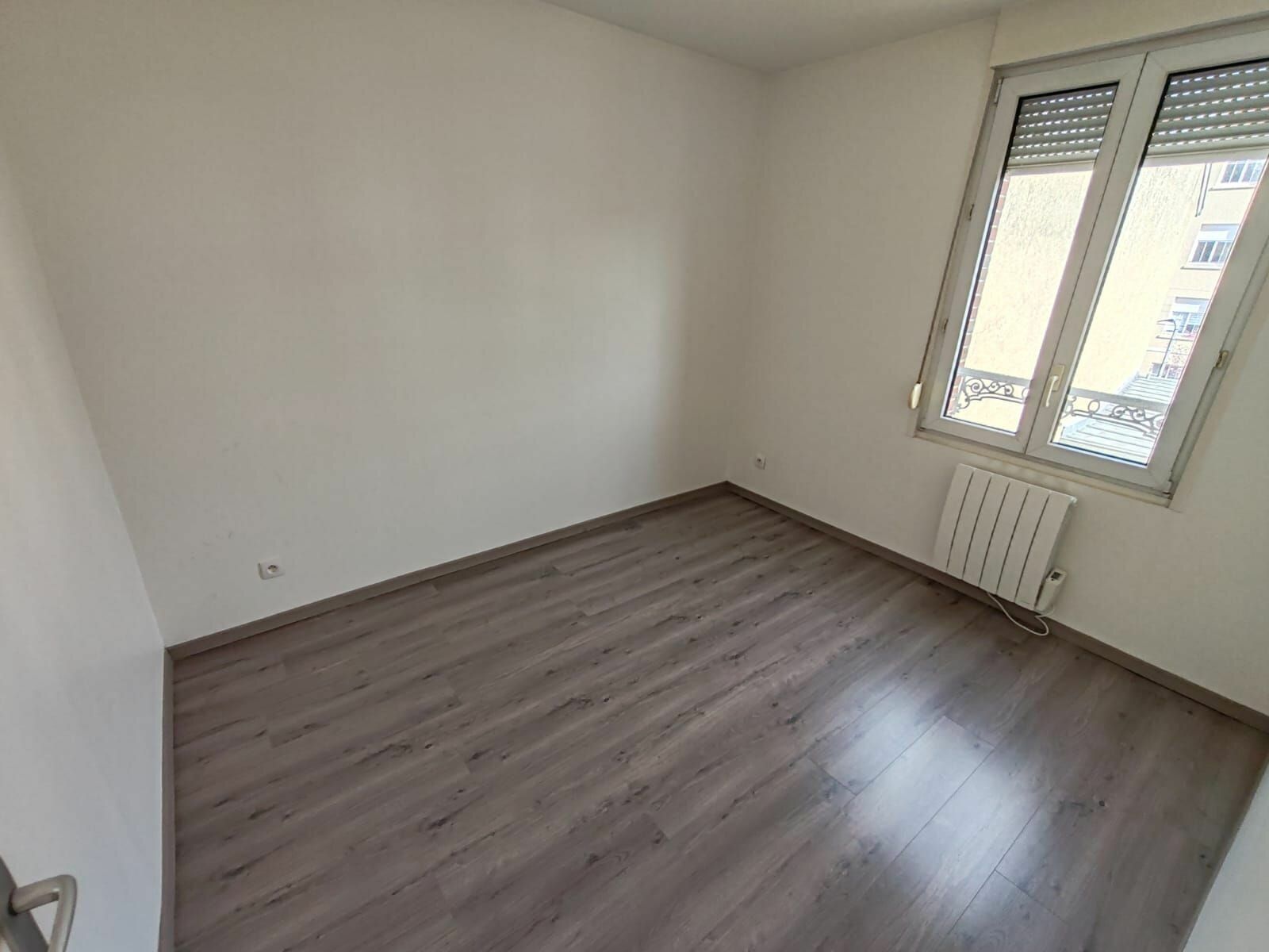 Appartement à vendre 2 43.64m2 à Épernay vignette-2