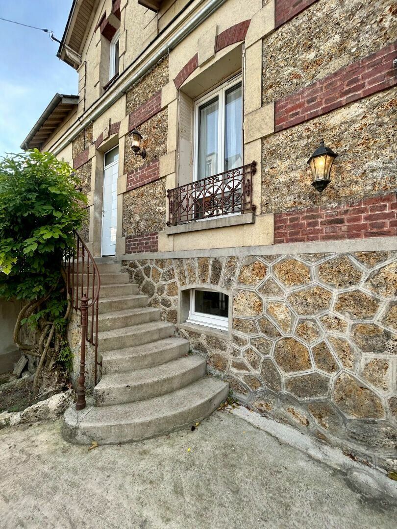 Maison à vendre 6 m2 à Lagny-sur-Marne vignette-2