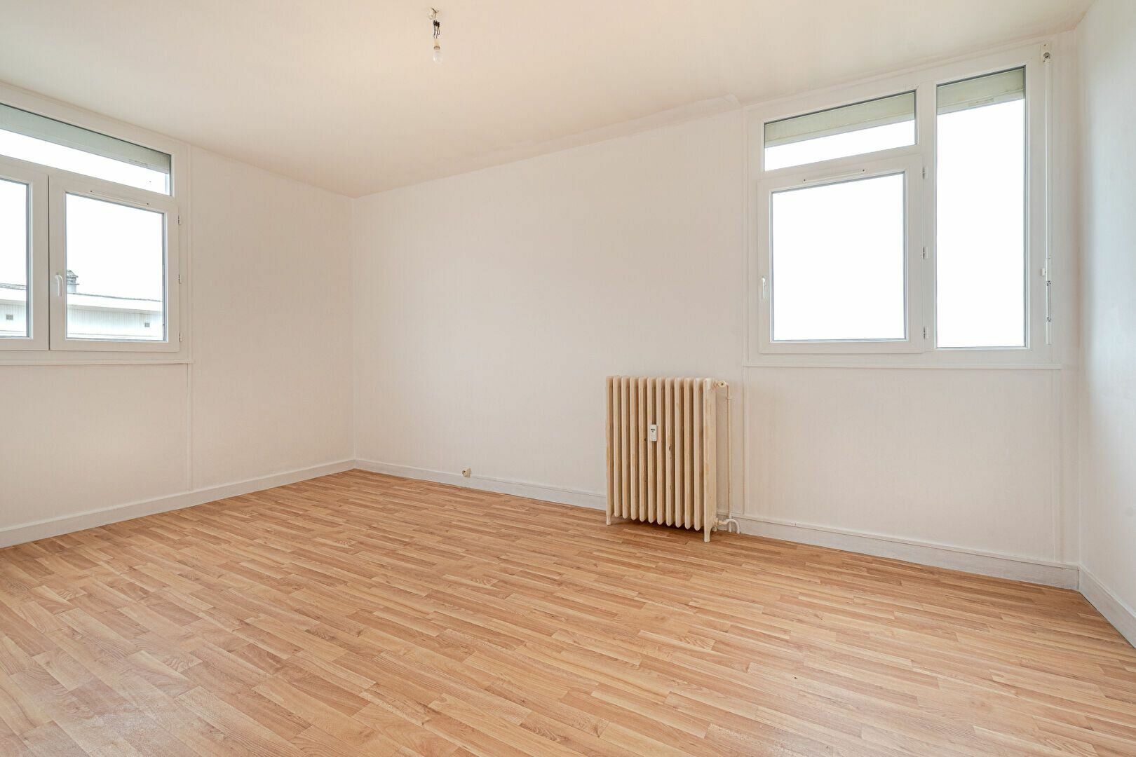 Appartement à vendre 3 m2 à Limoges vignette-2