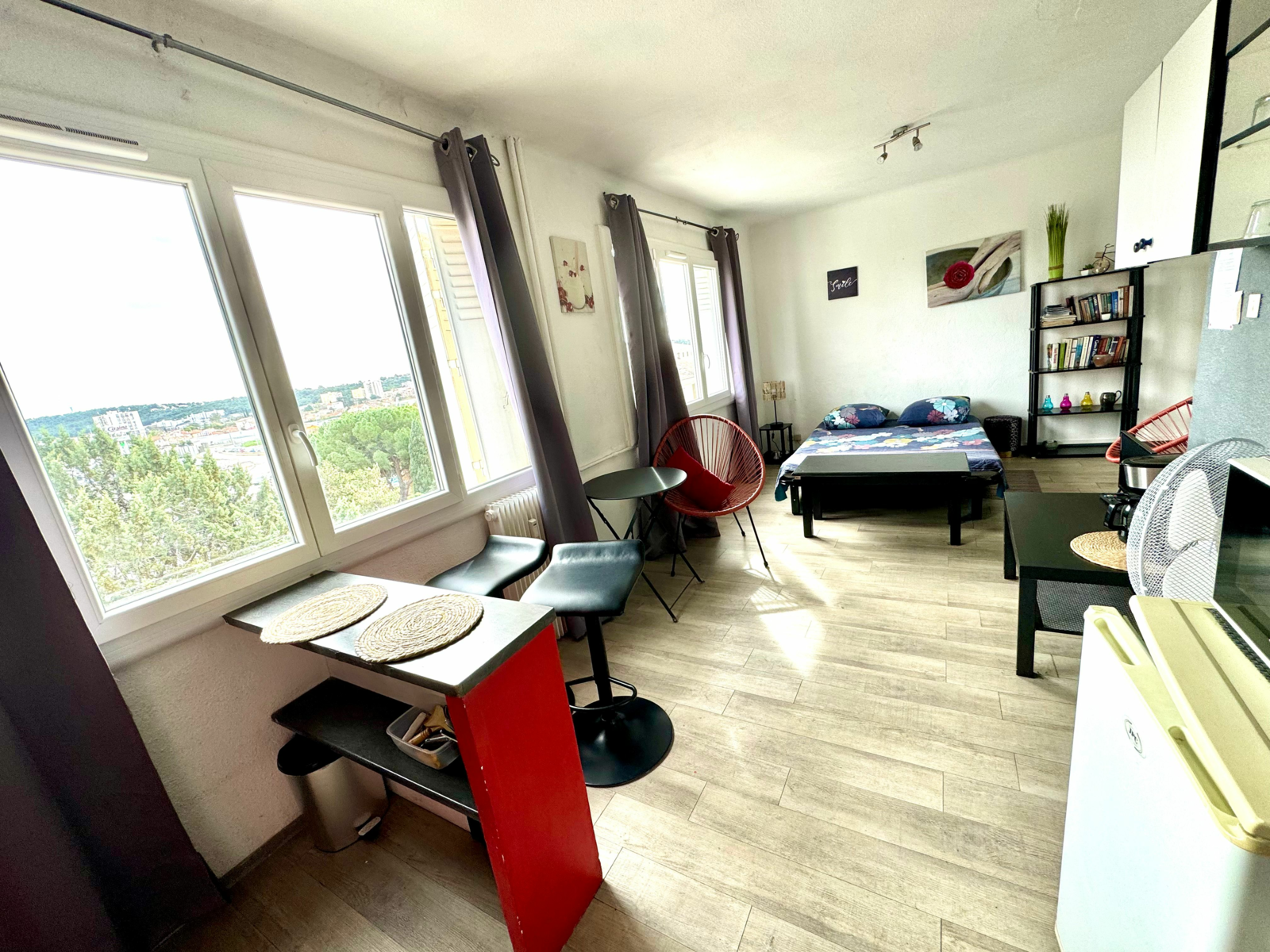 Appartement à vendre 1 25m2 à Toulon vignette-2