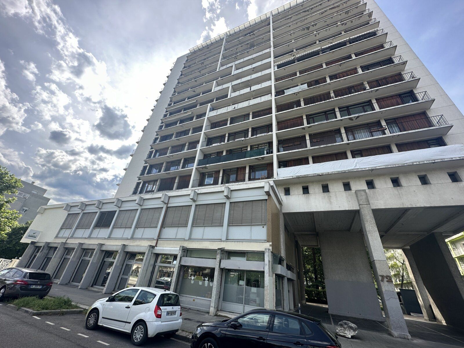 Appartement à vendre 3 74m2 à Grenoble vignette-2