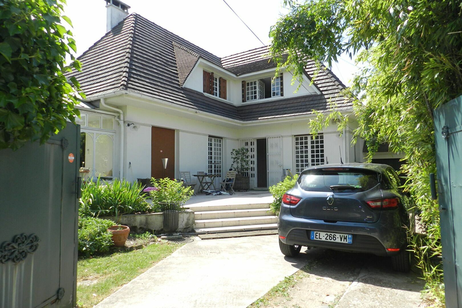Maison à vendre 5 0m2 à La Varenne - Saint-Maur-des-Fossés vignette-4