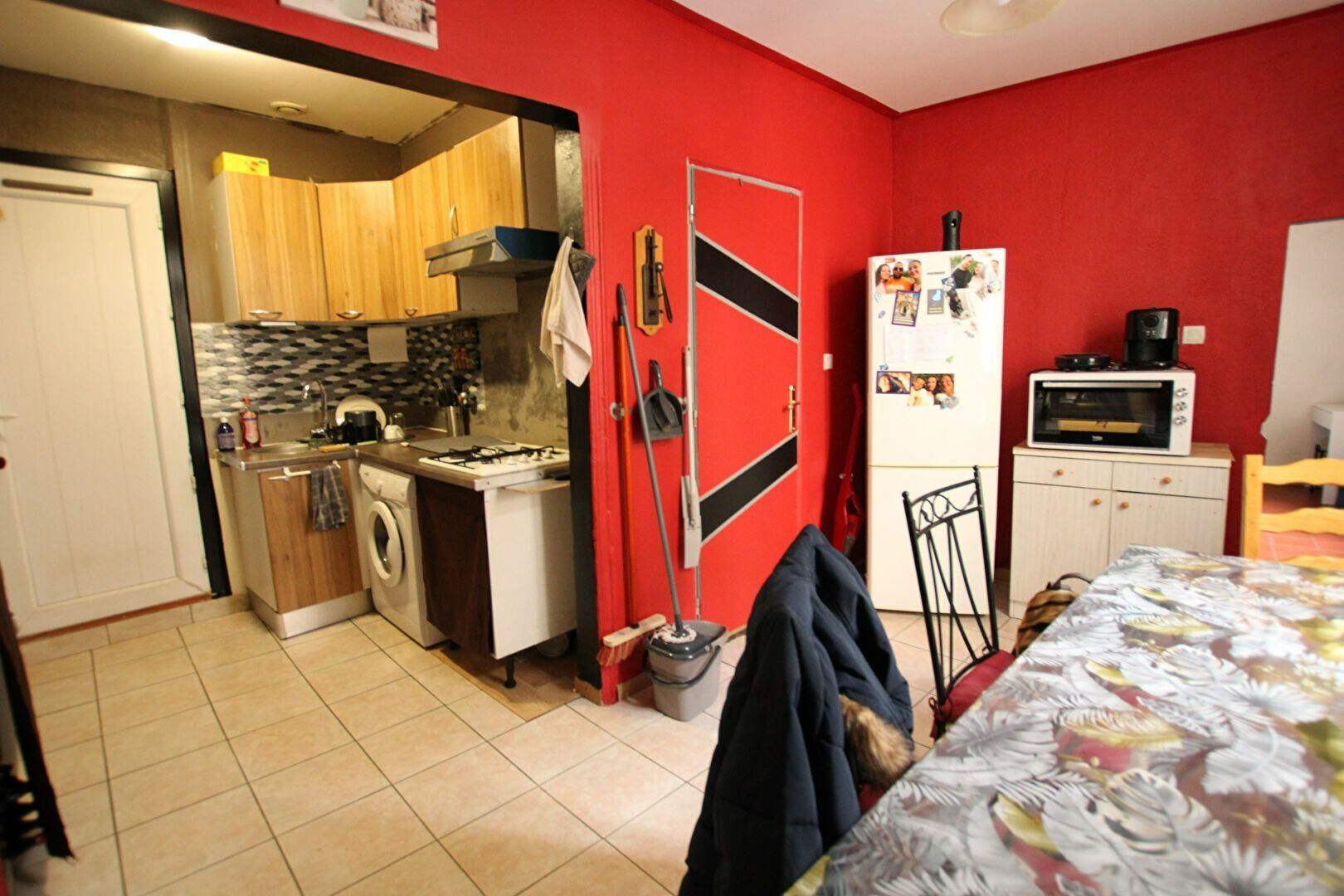 Appartement à vendre 1 55m2 à Carpentras vignette-4