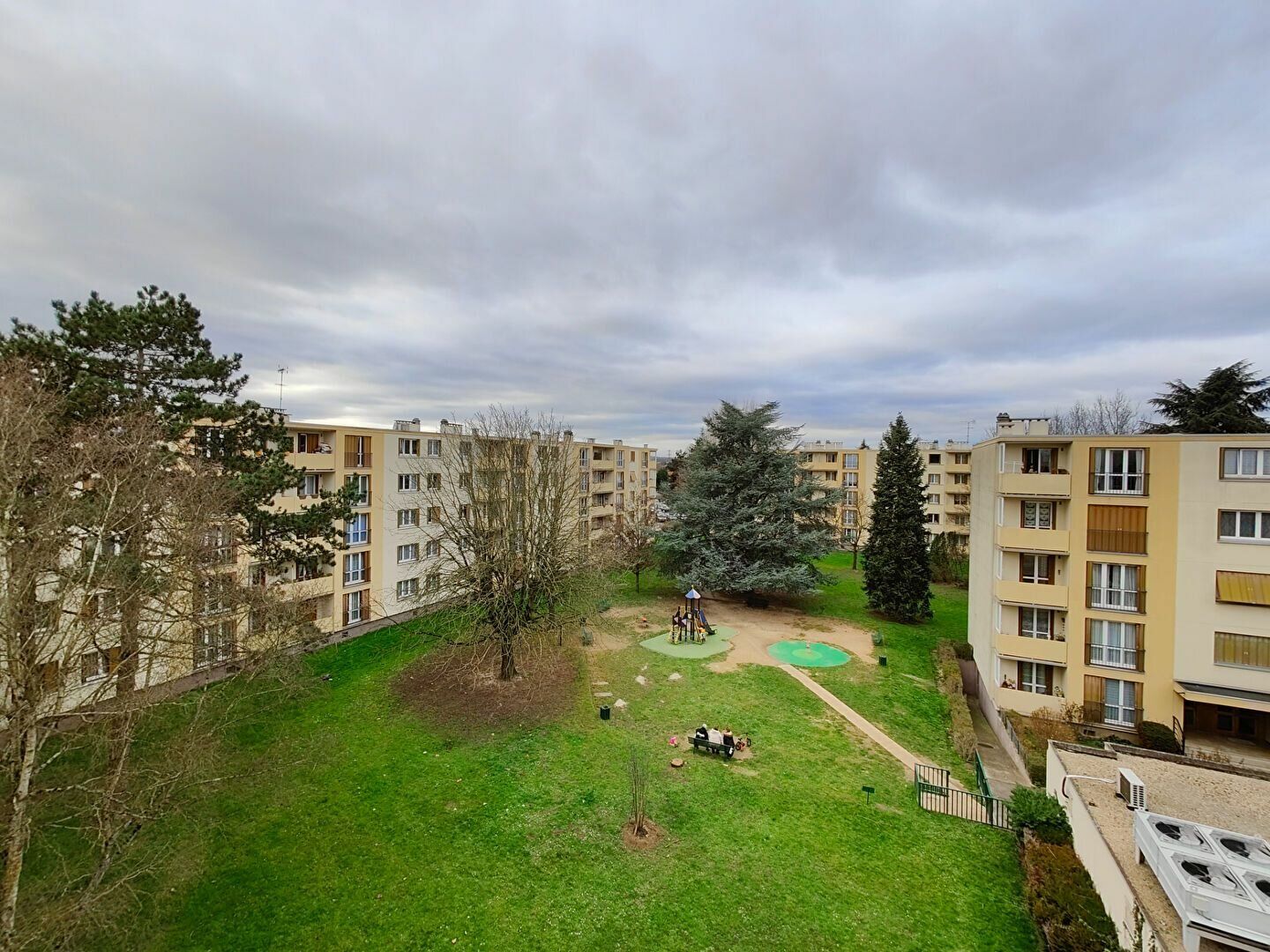 Appartement à vendre 3 0m2 à Brou-sur-Chantereine vignette-13