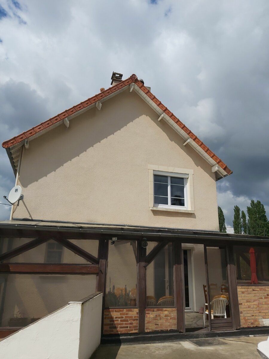 Maison à vendre 4 112m2 à Bourges vignette-8