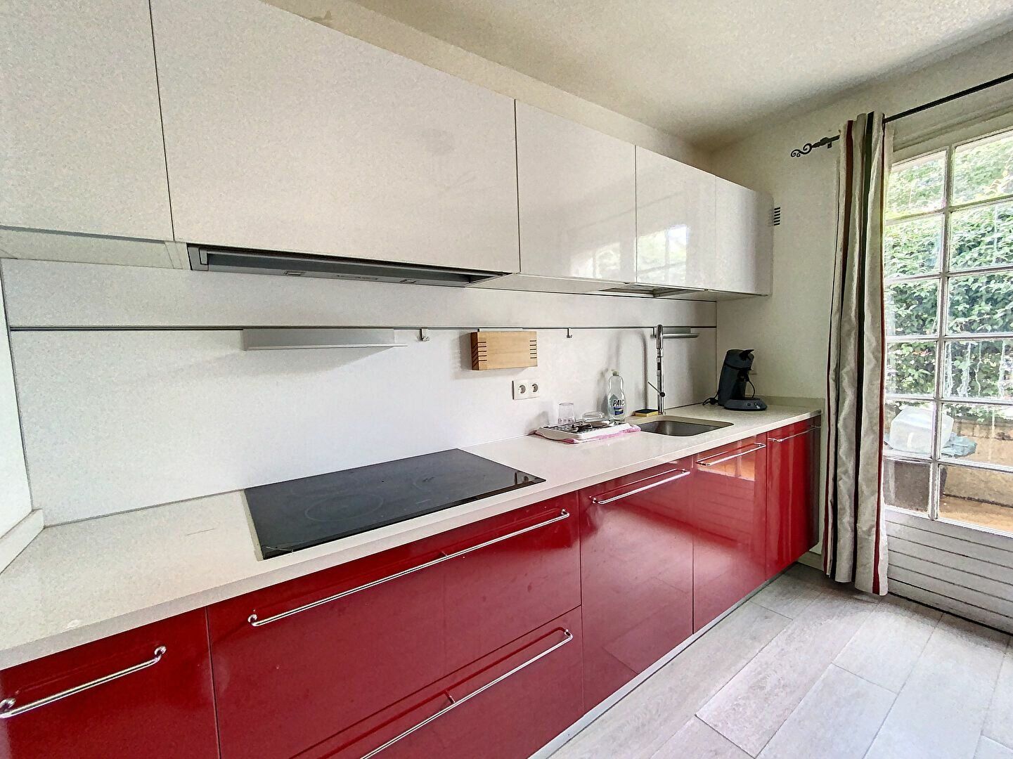 Appartement à vendre 2 48.4m2 à Saint-Raphaël vignette-2