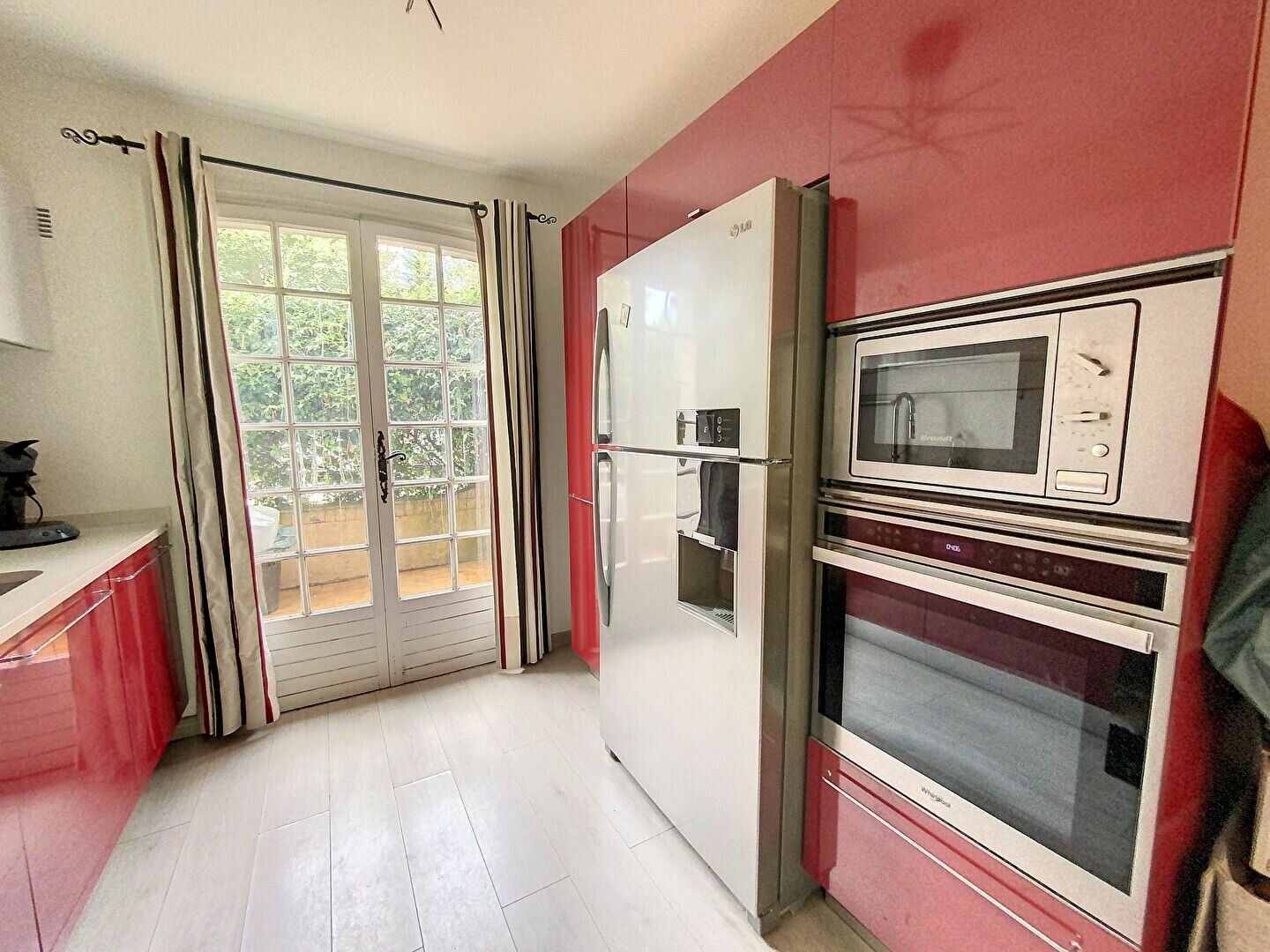 Appartement à vendre 2 48.4m2 à Saint-Raphaël vignette-1