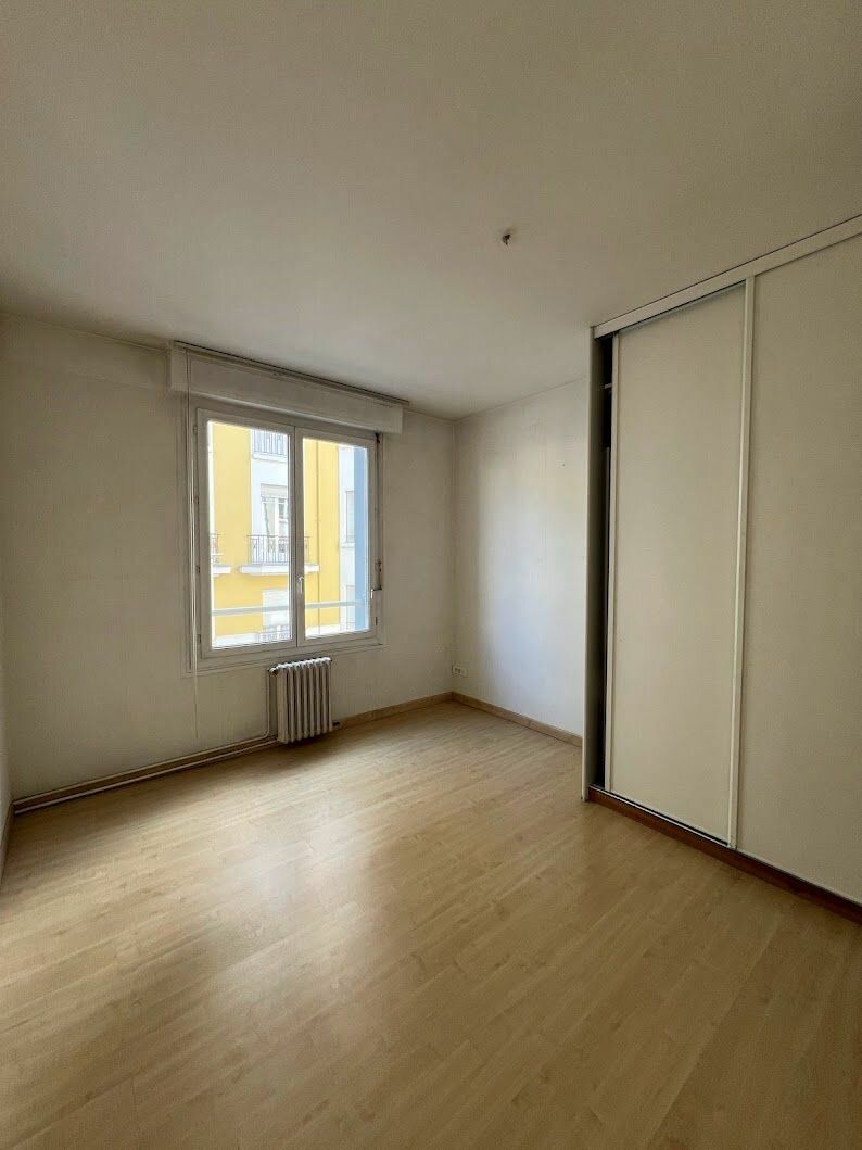 Appartement à vendre 3 m2 à Bayonne vignette-4