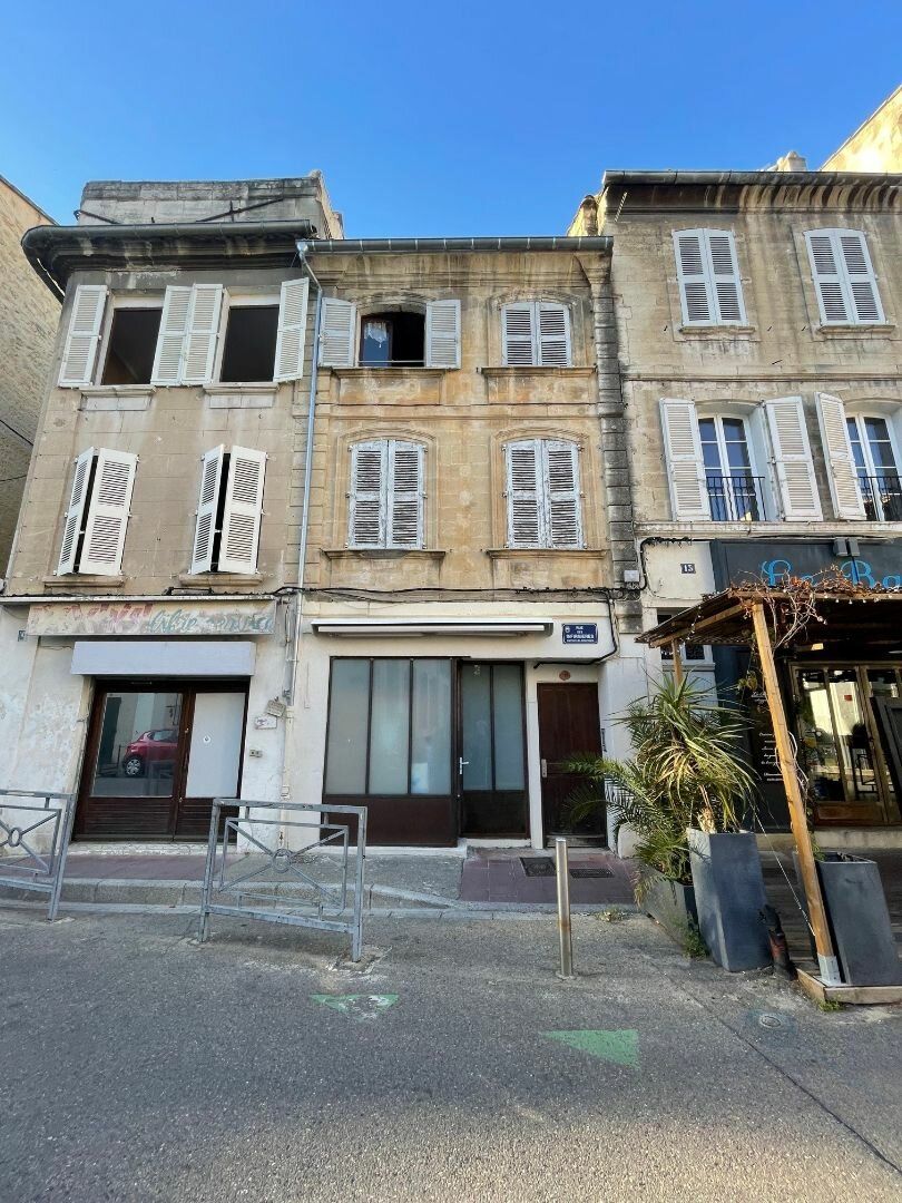 Appartement à vendre 1 m2 à Avignon vignette-1