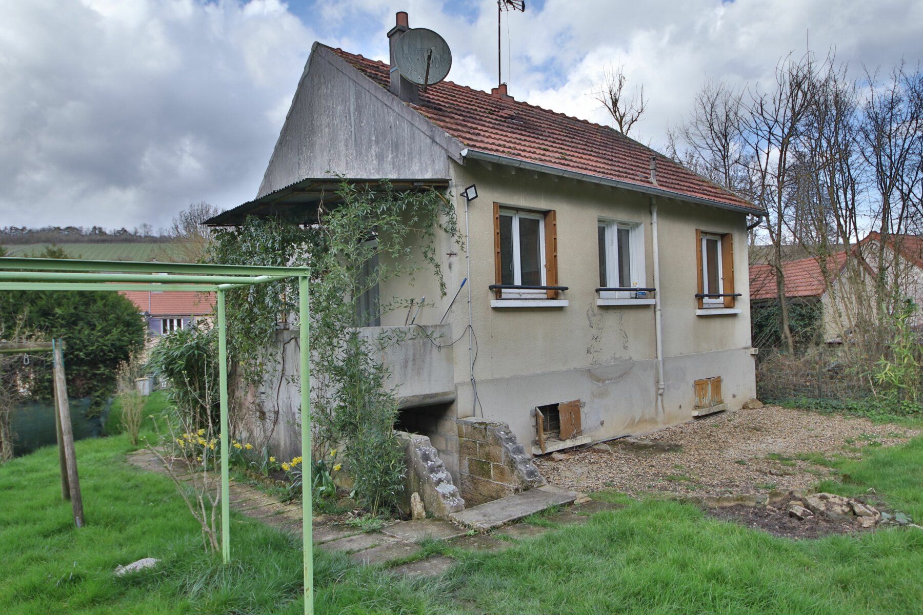 Maison à vendre 3 m2 à Chézy-sur-Marne vignette-2