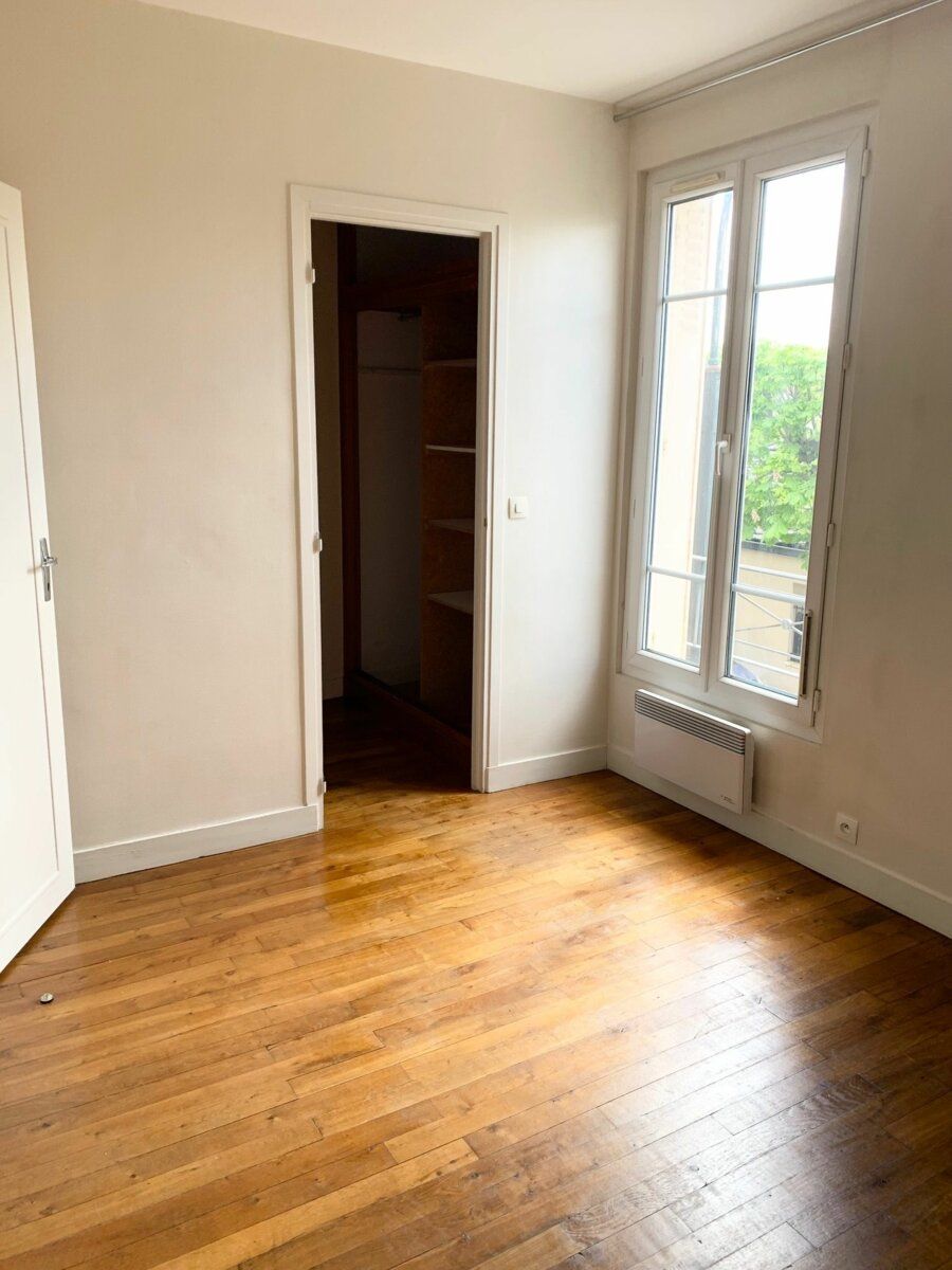 Appartement à louer 2 m2 à Saint-Maur-des-Fossés vignette-5