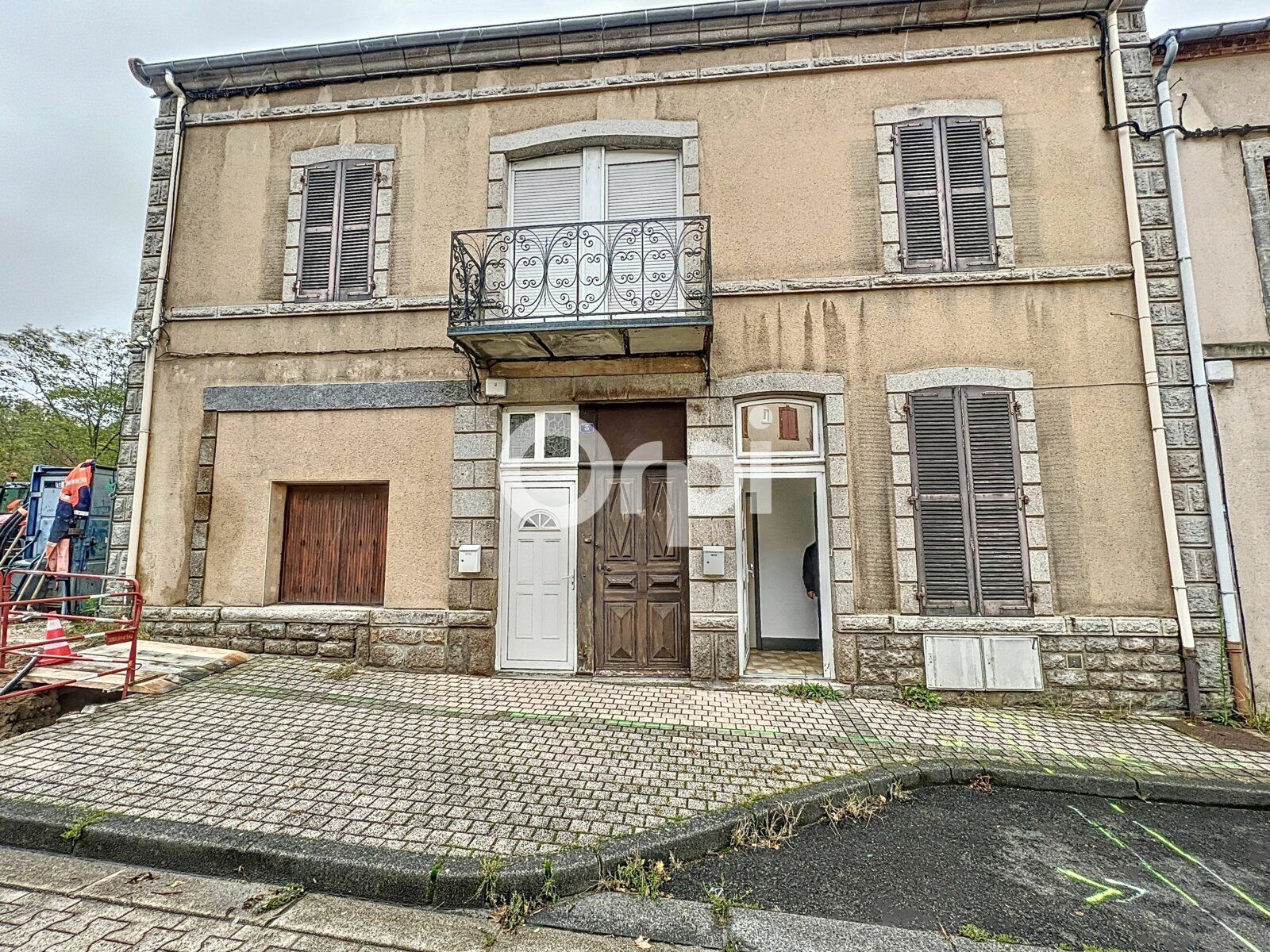 Maison à vendre 6 156m2 à Saint-Éloy-les-Mines vignette-2