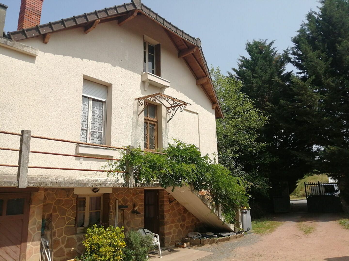 Maison à vendre 5 98m2 à Néris-les-Bains vignette-1