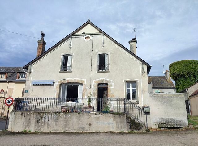 Maison à vendre 5 165m2 à Saint-Sulpice-les-Feuilles vignette-1