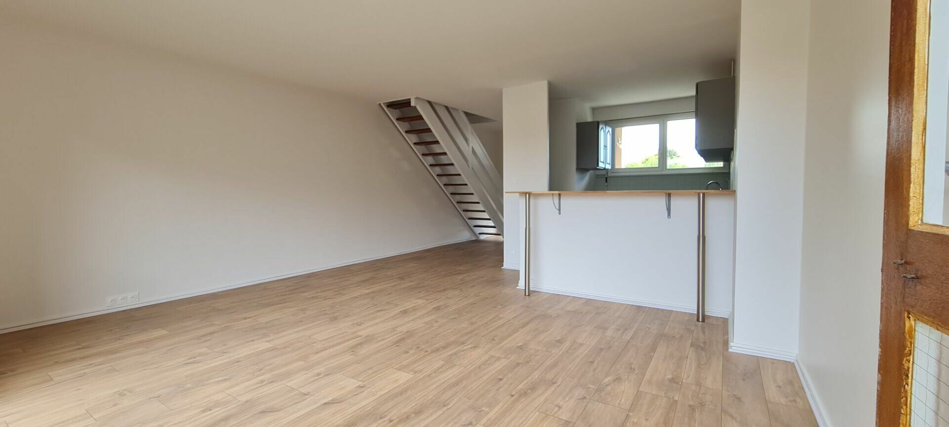Appartement à vendre 4 m2 à Brie-Comte-Robert vignette-1
