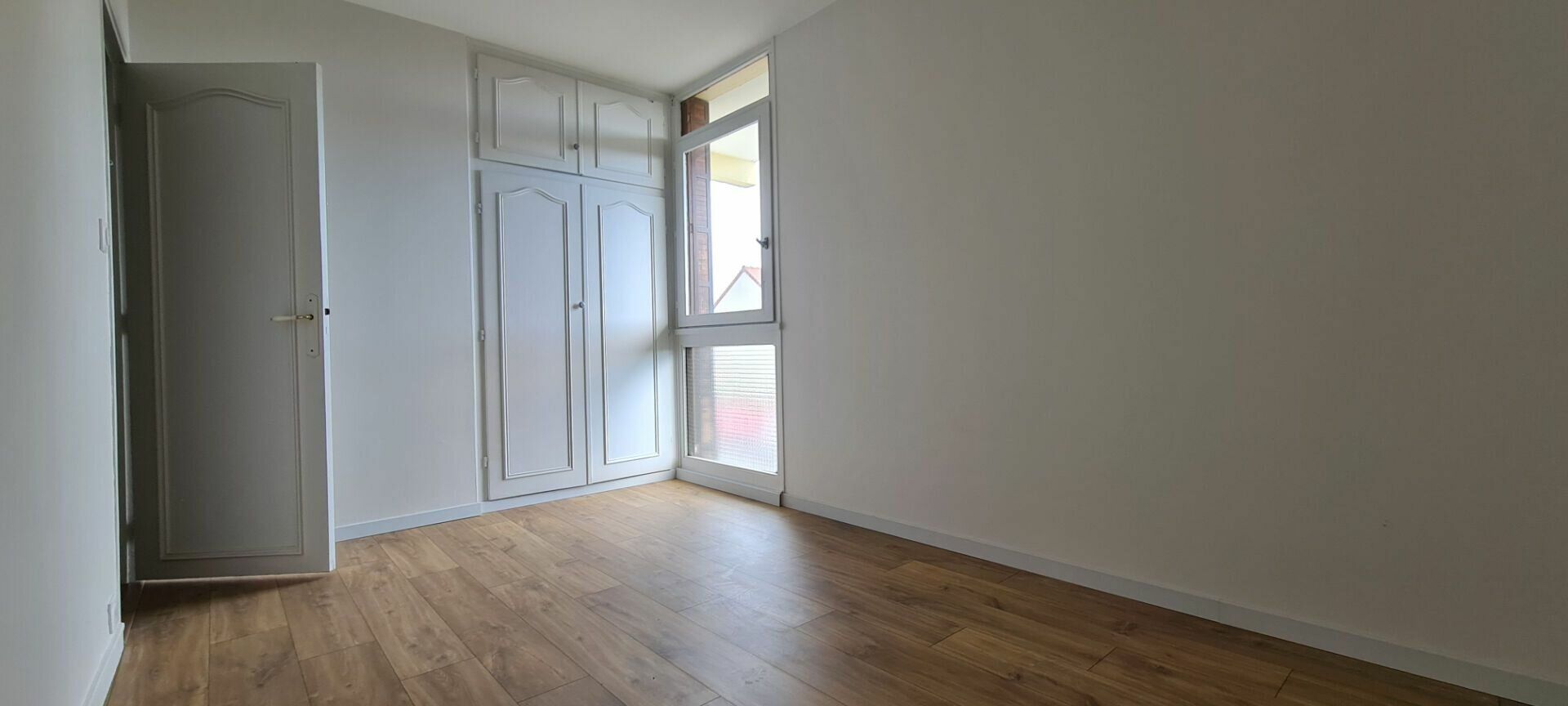 Appartement à vendre 4 m2 à Brie-Comte-Robert vignette-6