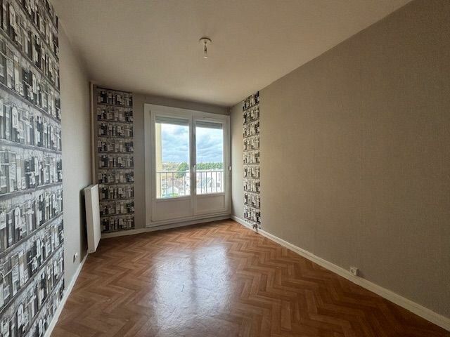 Appartement à vendre 5 95.23m2 à Compiègne vignette-6