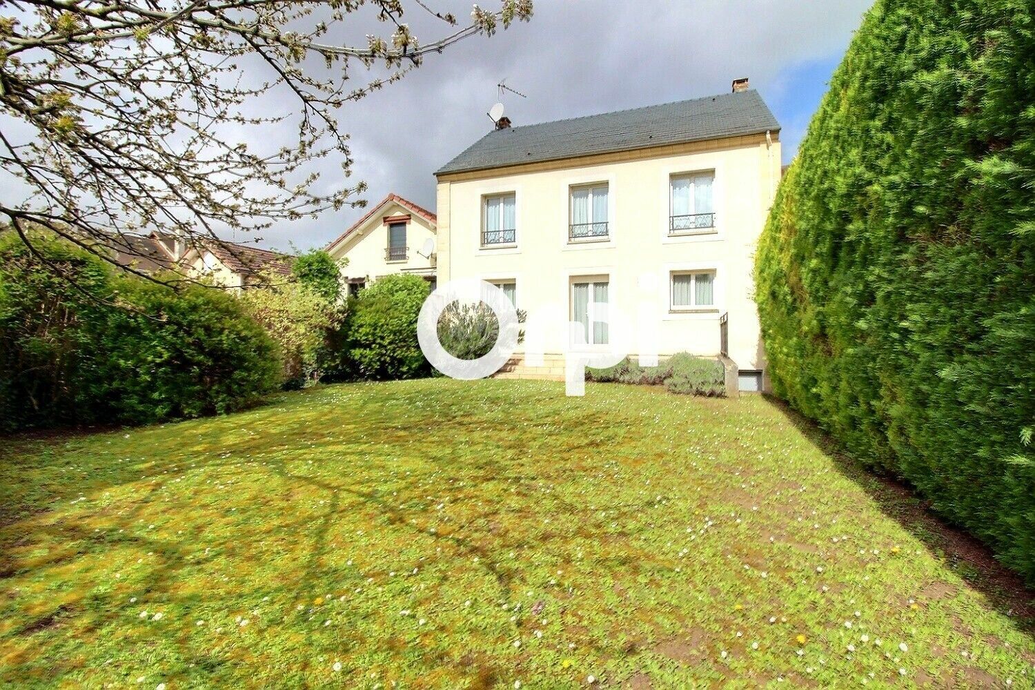 Maison à vendre 6 142m2 à Viry-Châtillon vignette-1