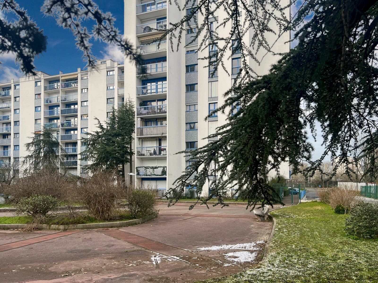 Appartement à vendre 4 78.7m2 à Argenteuil vignette-1