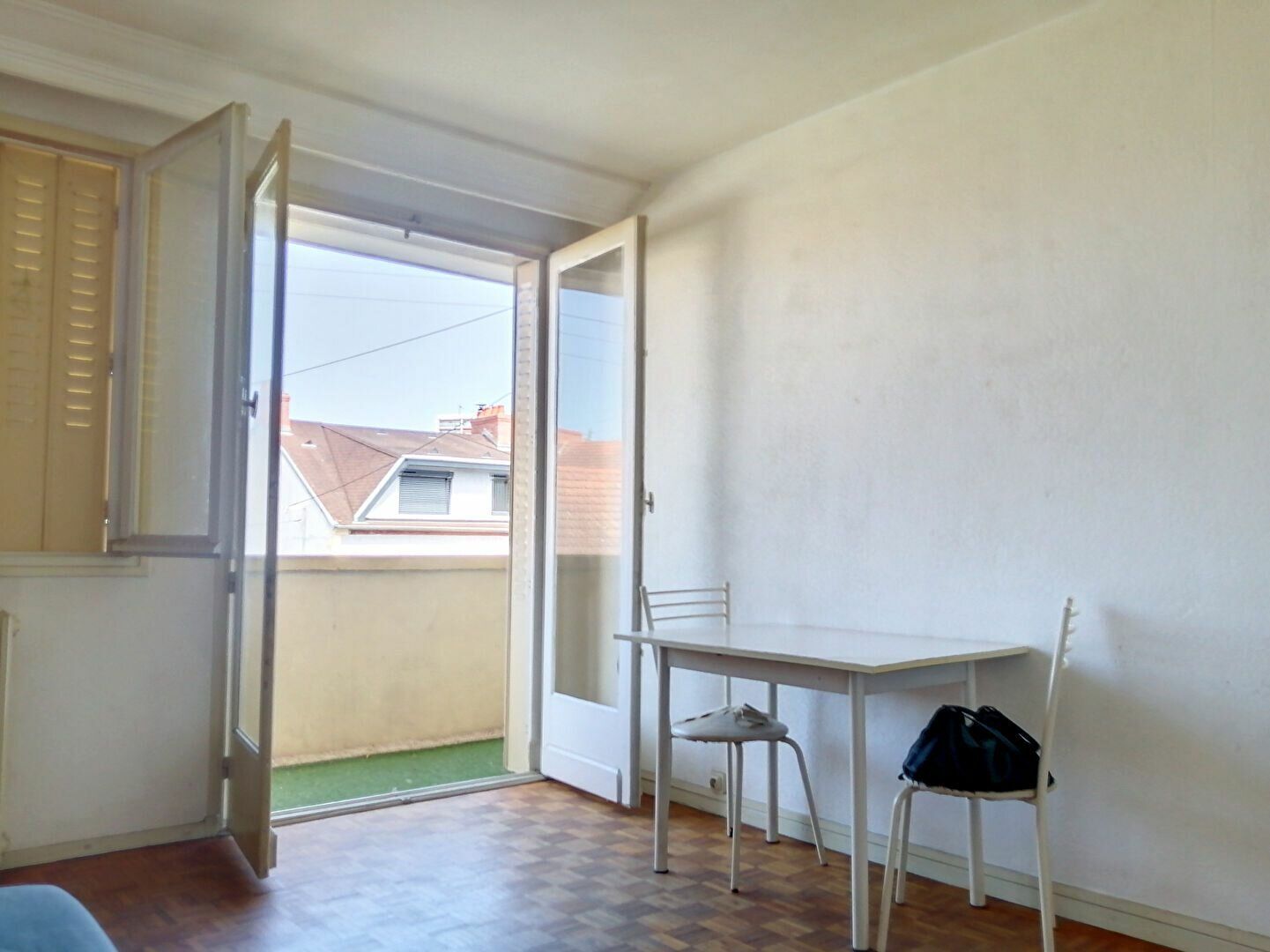 Appartement à vendre 1 30m2 à Montluçon vignette-1