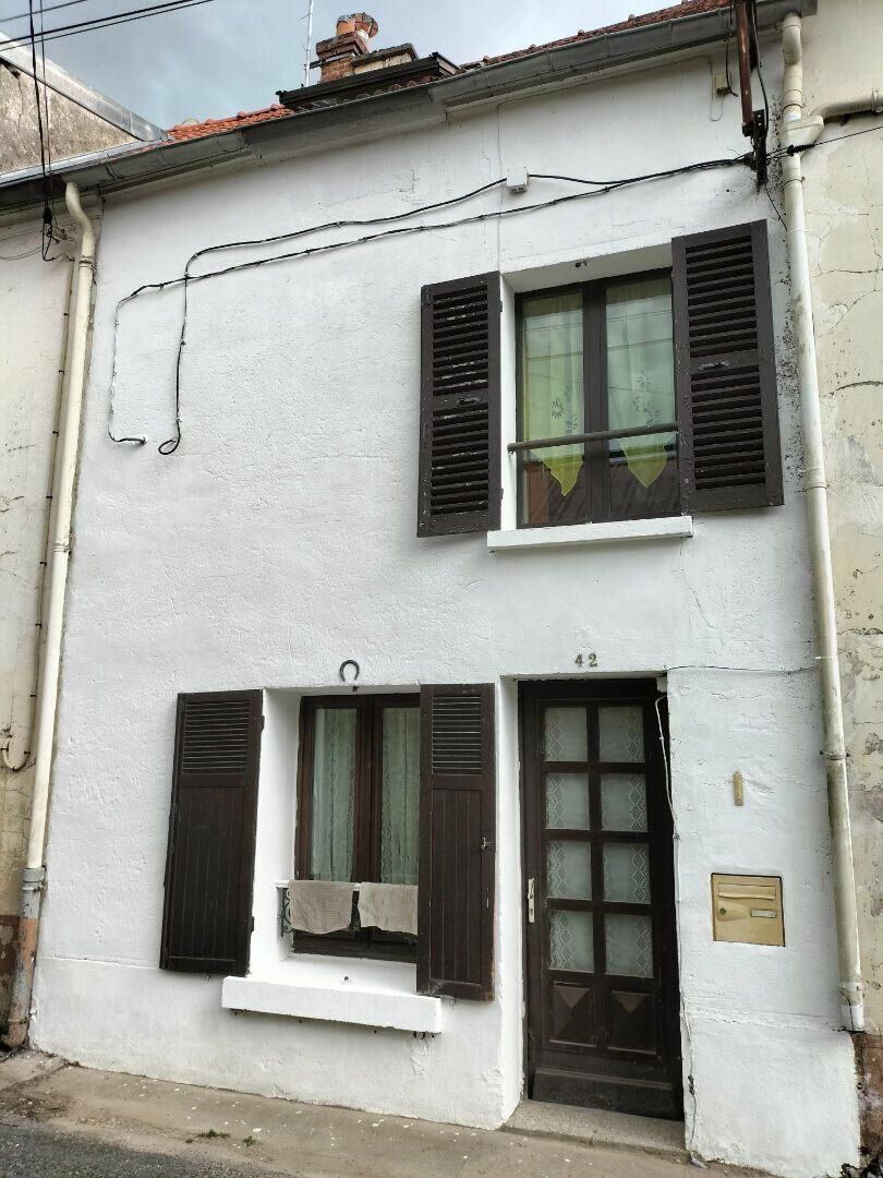 Maison à vendre 3 55m2 à Saâcy-sur-Marne vignette-1