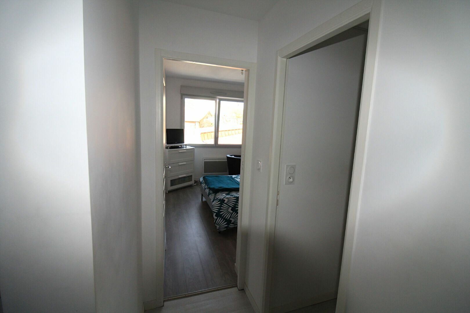 Appartement à louer 1 40.7m2 à Saint-Junien vignette-4