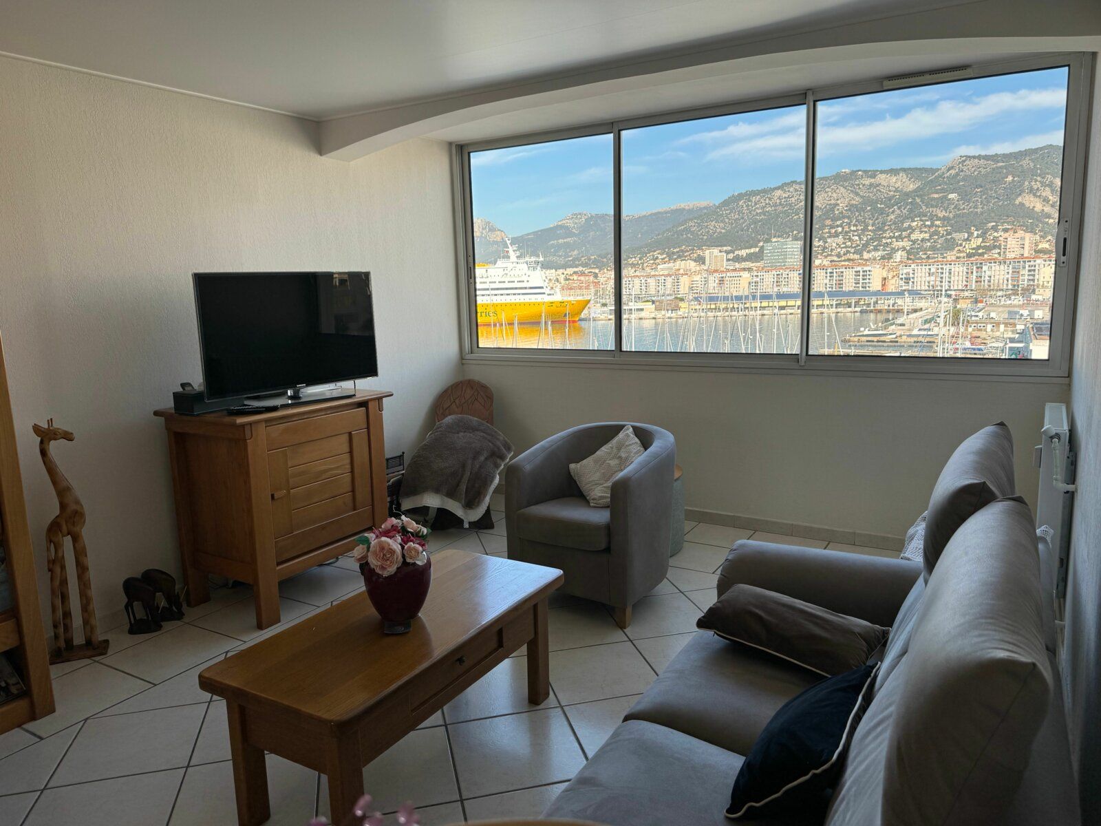 Appartement à vendre 3 75m2 à Toulon vignette-1