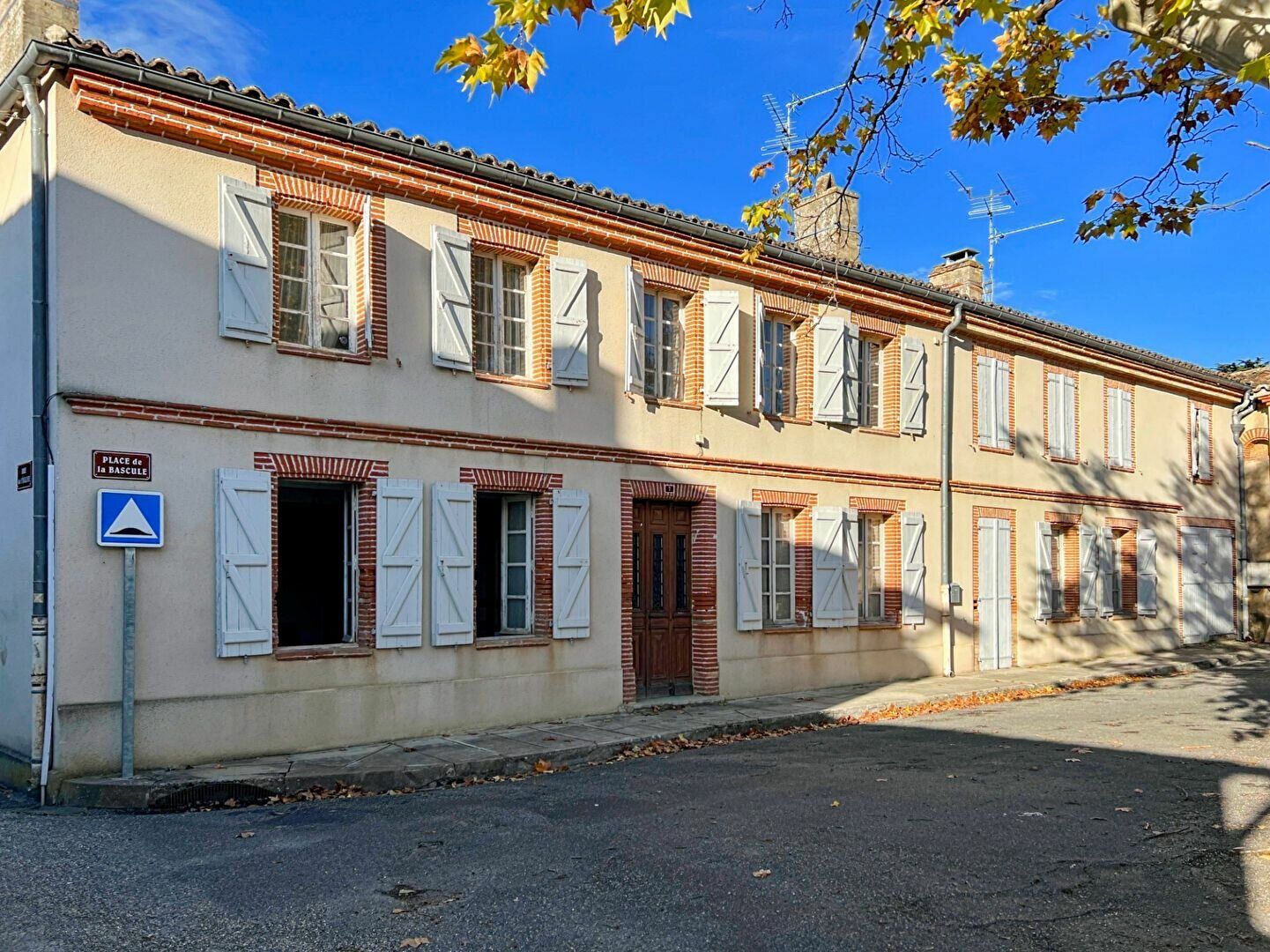 Maison à vendre 9 230m2 à Savenès vignette-1