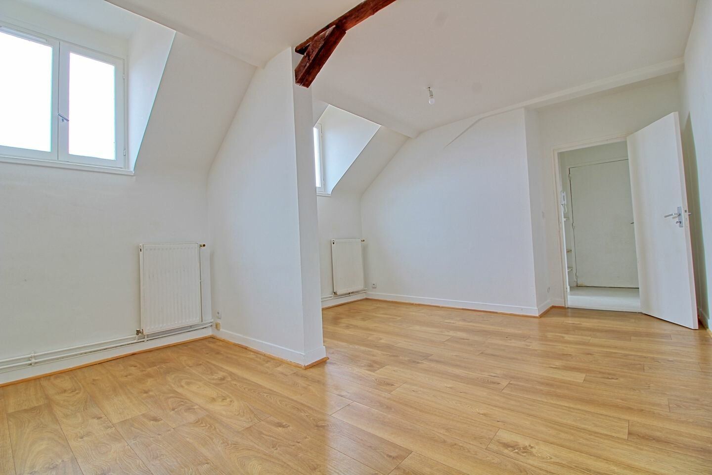 Appartement à vendre 3 55m2 à Pont-Sainte-Maxence vignette-1