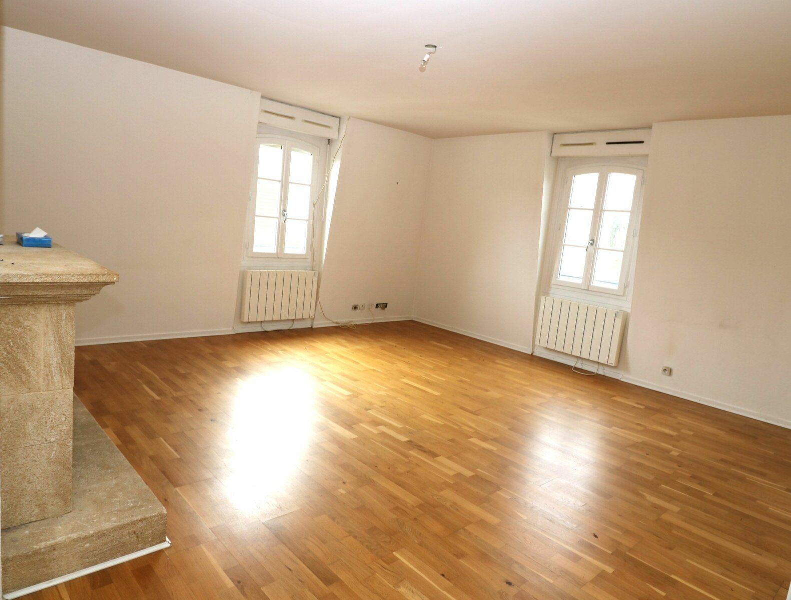 Appartement à vendre 4 88.23m2 à Fontainebleau vignette-3