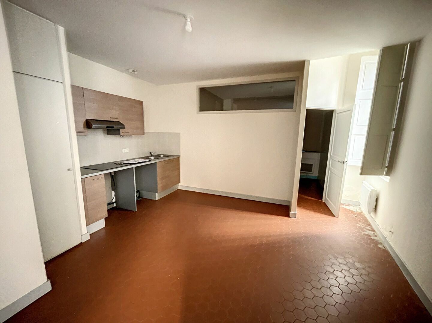 Appartement à vendre 3 70m2 à Avignon vignette-3