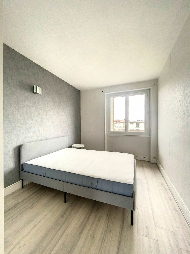 Appartement à louer 3 m2 à Clermont-Ferrand vignette-5