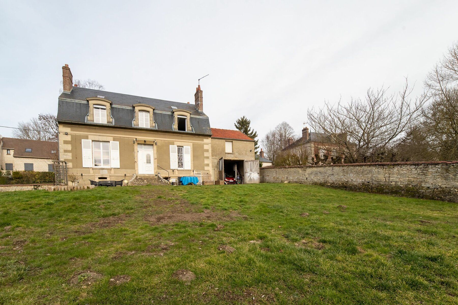 Maison à vendre 5 148m2 à Saint-Gervais vignette-1