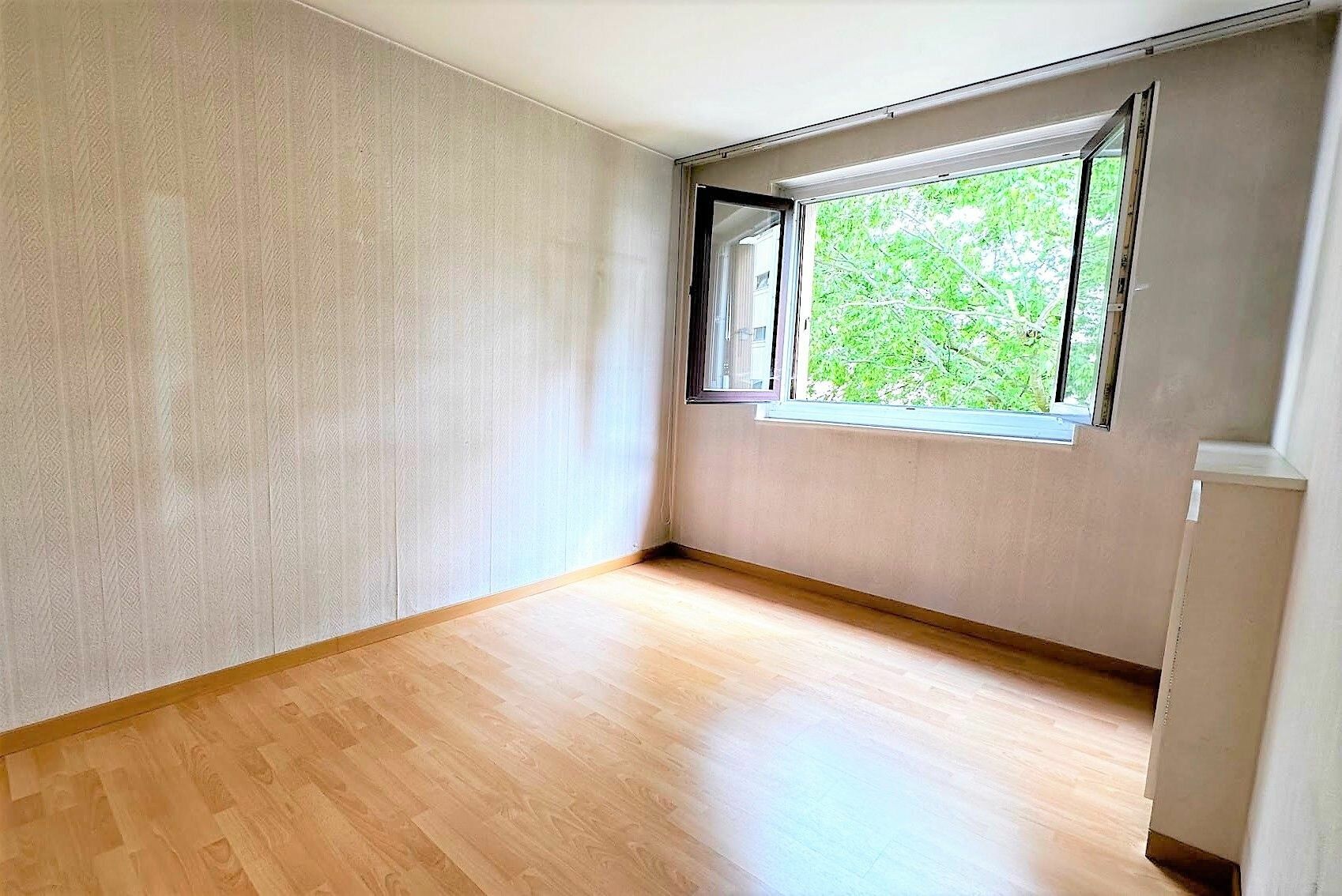 Appartement à vendre 3 58m2 à Neuilly-sur-Marne vignette-6
